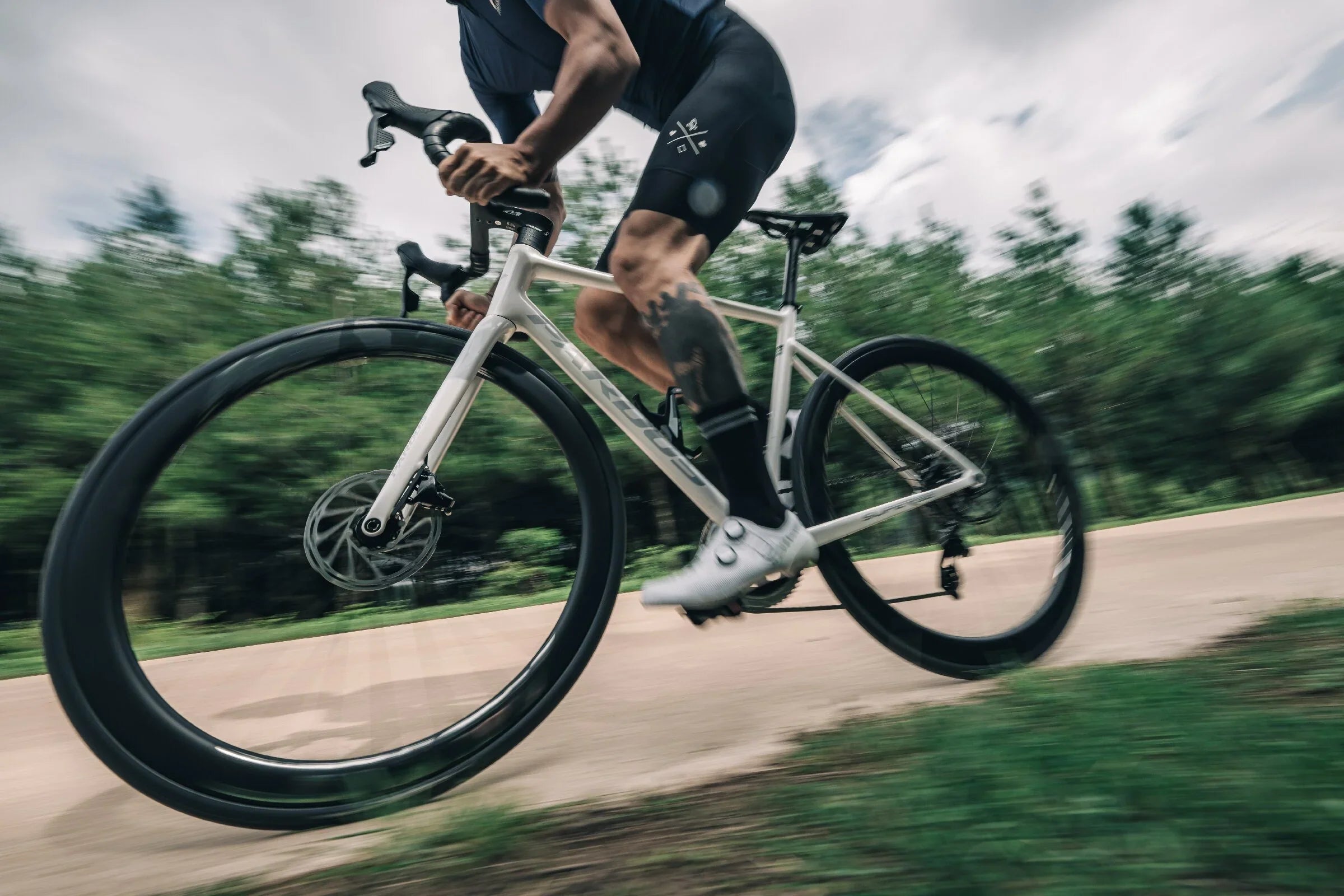 New to Cycling? Here's Why It Gets Easier (and More Fun!) with the Right Bike